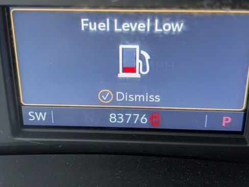 Used 2022 Buick Enclave Essence FWD image 13