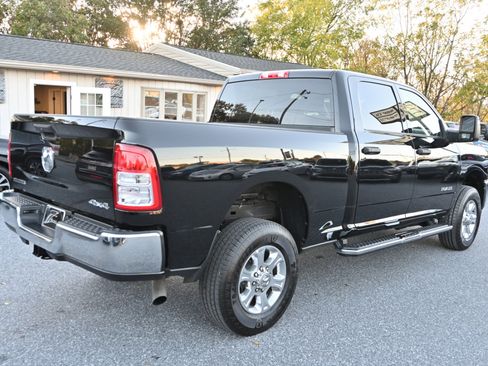 Used 2024 RAM 2500 Big Horn w/ Bed Utility Group image 9