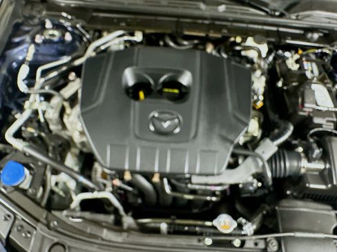 Used 2024 MAZDA MAZDA3 s FWD image 32