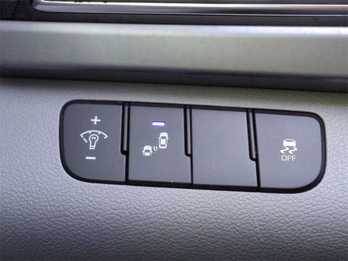 Used 2018 Hyundai Elantra SEL image 22