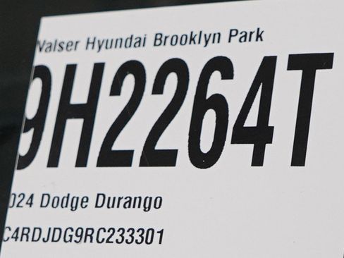 Used 2024 Dodge Durango GT AWD/4WD image 34