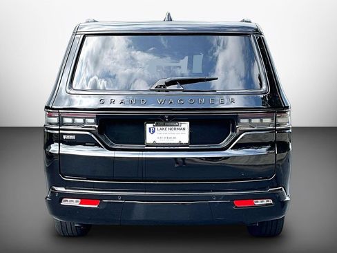 Certified 2024 Jeep Grand Wagoneer L Series II w/ Quick Order Packagew 28T AWD/4WD image 7