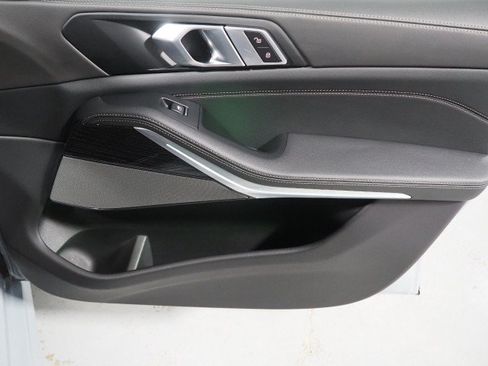 Used 2026 BMW X5 sDrive40i w/ M Sport Package RWD image 72