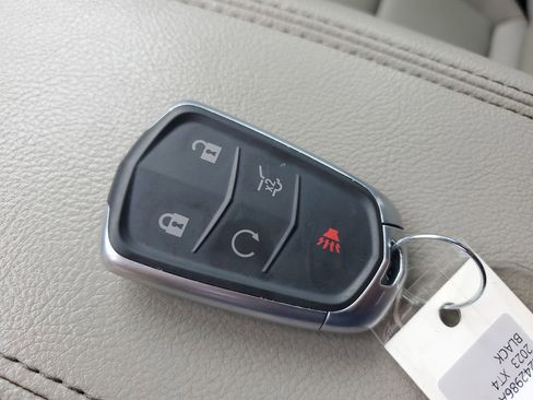 Used 2023 Cadillac XT4 Luxury image 28