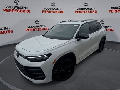New 2026 Volkswagen Tiguan SE R-Line