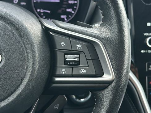 Used 2020 Subaru Outback Limited image 12