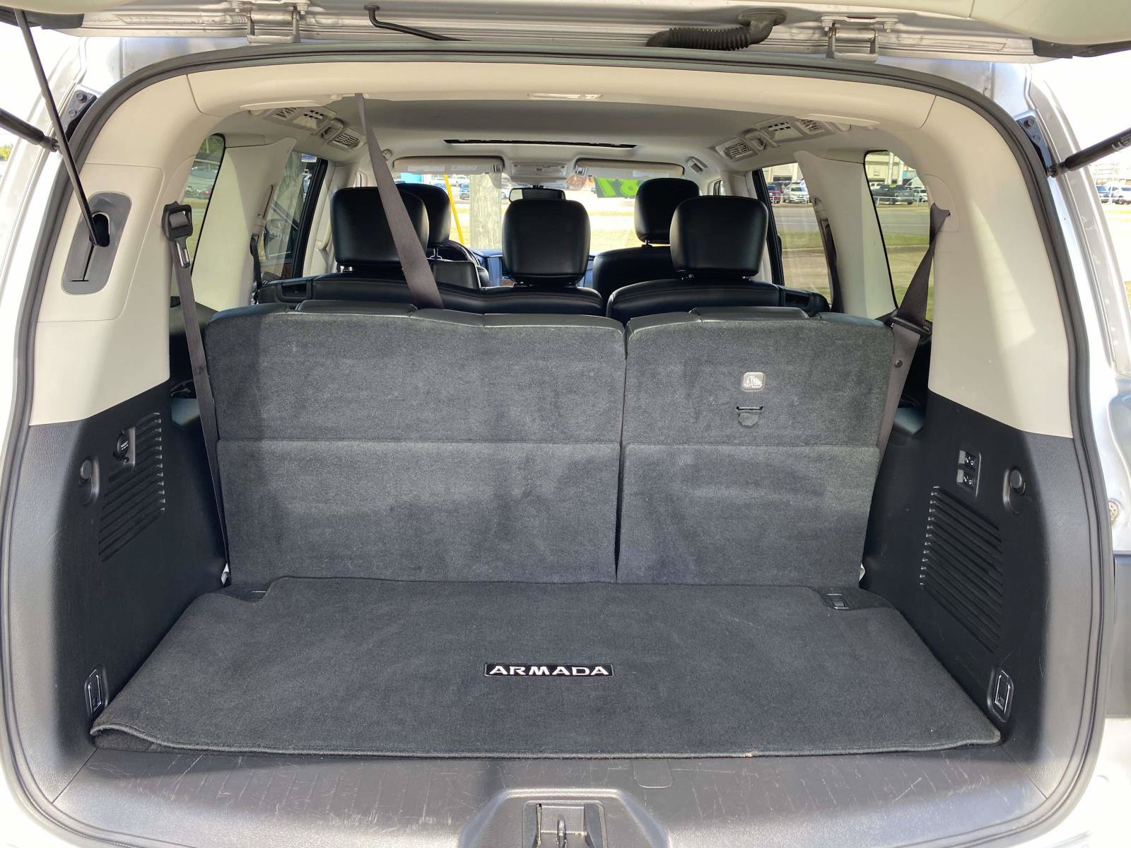 Used 2019 Nissan Armada 2WD image 12