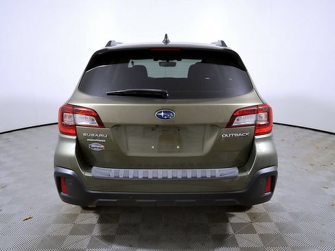 Used 2018 Subaru Outback 2.5i Touring w/ Protection Package #1 AWD/4WD image 8
