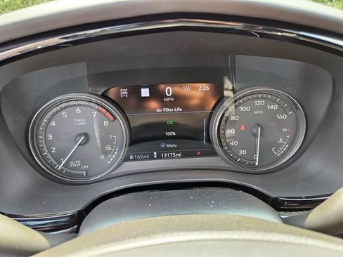 Used 2023 Cadillac XT6 Premium Luxury w/ Platinum Package AWD/4WD image 28