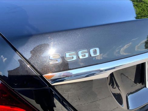 Used 2019 Mercedes-Benz S 560 4MATIC Sedan image 31