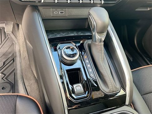 New 2026 GMC Canyon AT4 image 12