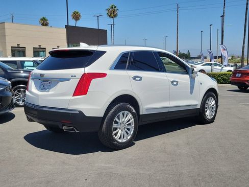 Used 2018 Cadillac XT5 FWD image 4