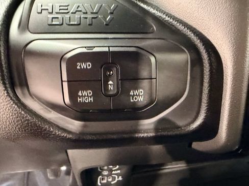Used 2026 RAM 2500 Big Horn AWD/4WD image 34