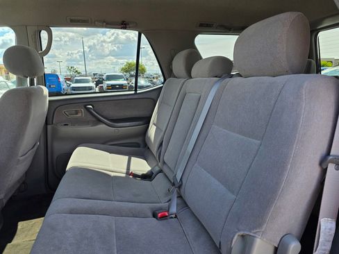 Used 2004 Toyota Sequoia SR5 RWD image 12