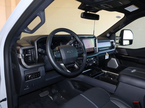 New 2026 Ford F250 Platinum AWD/4WD image 23