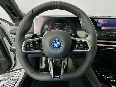 New 2026 BMW i5 eDrive40 w/ M Sport Package image 10