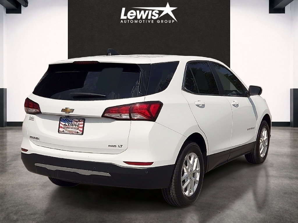 Used 2024 Chevrolet Equinox LT AWD/4WD image 4