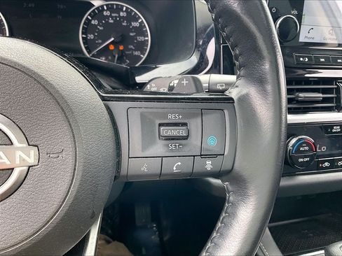 Used 2022 Nissan Pathfinder SL w/ SL Premium Package AWD/4WD image 24