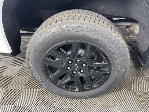 New 2026 Chevrolet Silverado 1500 LT Trail Boss w/ Safety Package AWD/4WD image 18