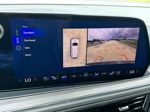 New 2026 Chevrolet Tahoe Premier AWD/4WD image 17