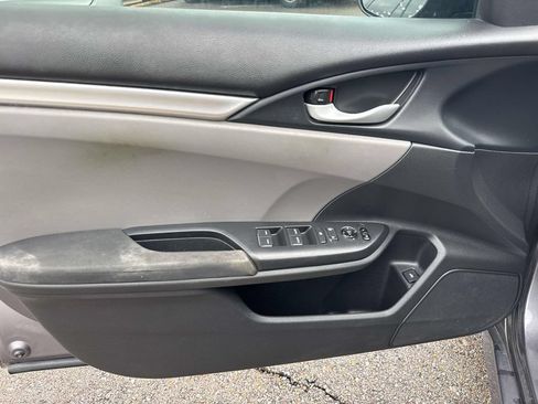 Used 2020 Honda Civic LX image 18