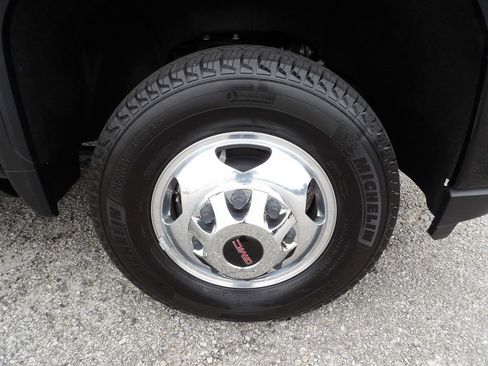 Used 2023 GMC Sierra 3500 Denali w/ Denali Ultimate Package image 68