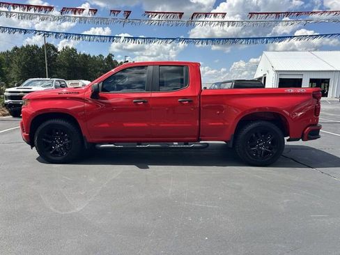 Used 2022 Chevrolet Silverado 1500 Custom w/ Rally Edition AWD/4WD image 5