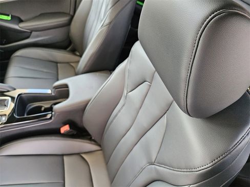 New 2025 Acura Integra image 15