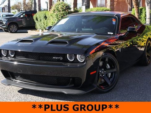 Used 2021 Dodge Challenger SRT Hellcat w/ Plus Package image 4
