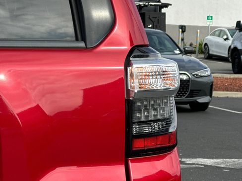 Used 2018 Toyota 4Runner Limited image 44