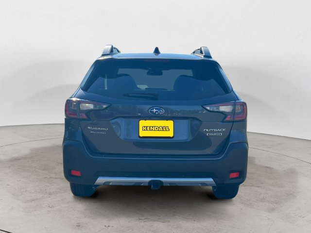 Certified 2025 Subaru Outback Touring AWD/4WD image 6