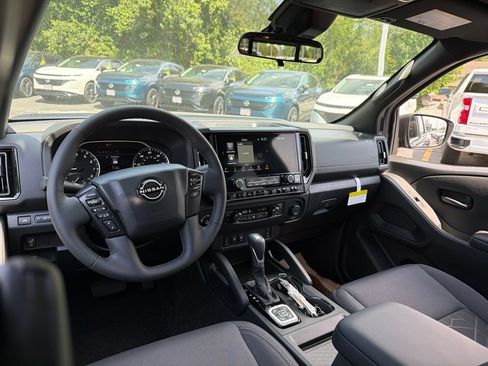 New 2026 Nissan Frontier SV AWD/4WD image 21