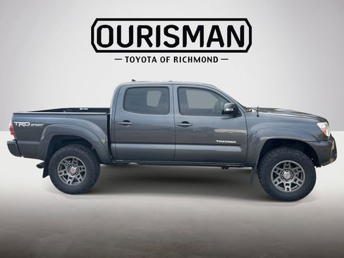 Used 2014 Toyota Tacoma 4x4 Double Cab w/ TRD Sport Package image 2