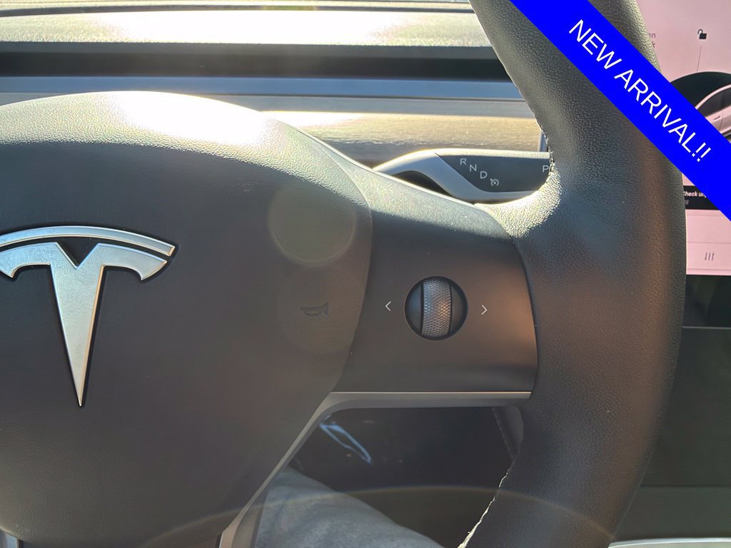 Used 2023 Tesla Model 3 Standard Range RWD image 17