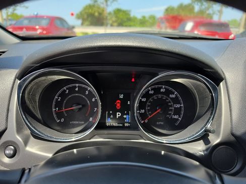 Used 2024 Mitsubishi Outlander Sport ES AWD/4WD image 17