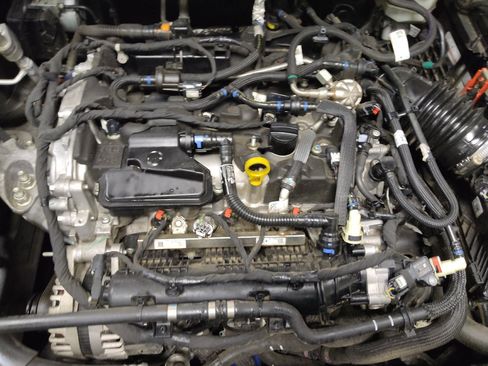 Used 2021 Ford Escape SE w/ SE Sport Appearance Package FWD image 30