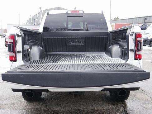 Used 2024 RAM 1500 Laramie image 12