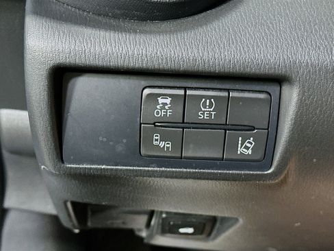 Used 2016 MAZDA MX-5 Miata Grand Touring RWD image 17