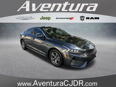 Used 2021 Kia K5 LXS FWD image 1