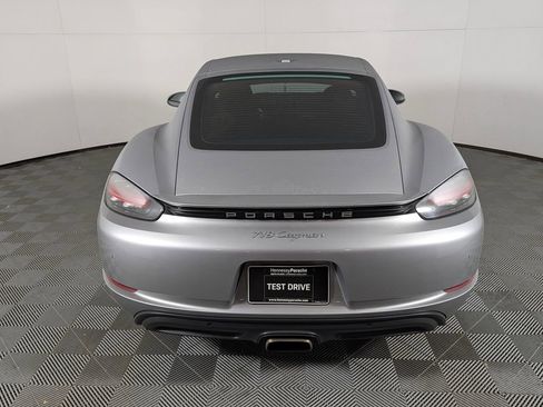 Used 2018 Porsche 718 Cayman image 5