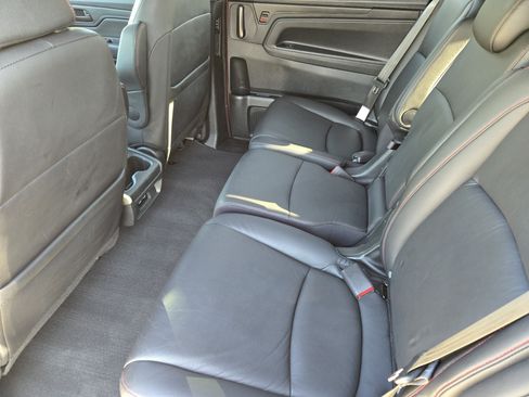 Used 2023 Honda Odyssey Sport image 26