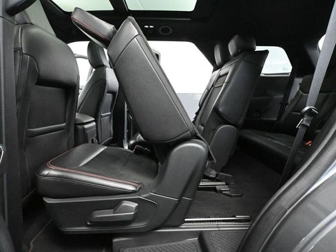 Used 2022 Ford Explorer ST-Line w/ Class IV Trailer Tow Package image 43