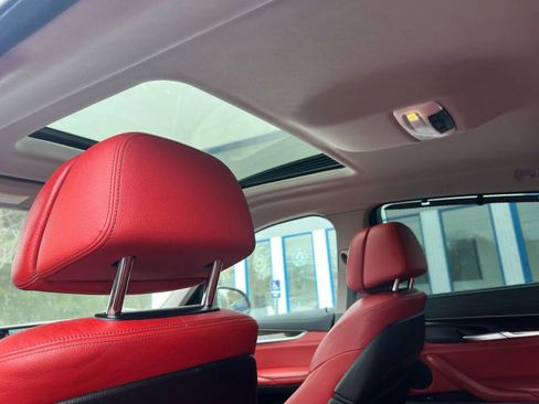 Used 2016 BMW X6 xDrive35i image 5