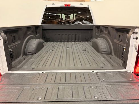 Certified 2024 Ford F350 Platinum w/ Tremor Off-Road Package image 13