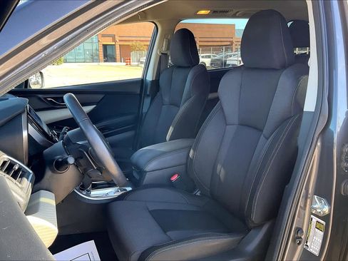 Used 2022 Subaru Ascent Premium w/ Convenience Package image 11