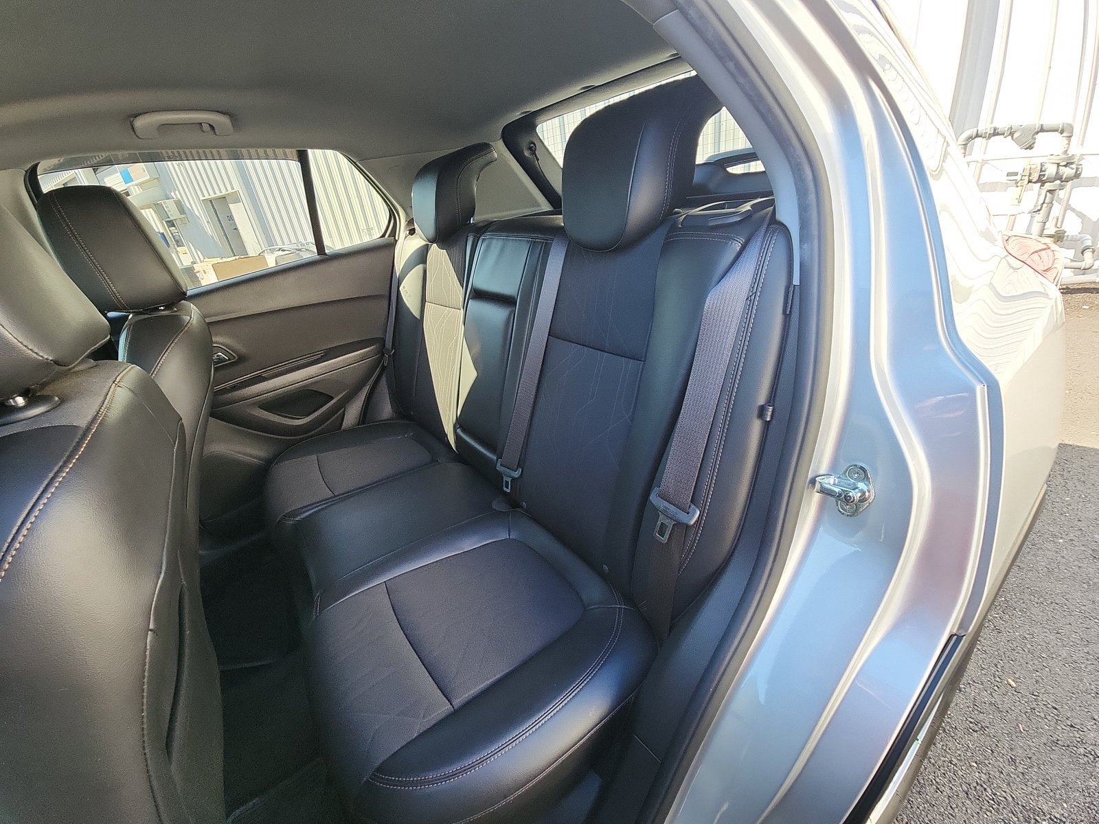 Used 2019 Chevrolet Trax LT w/ LT Convenience Package FWD image 22