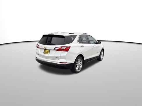Used 2018 Chevrolet Equinox Premier image 10