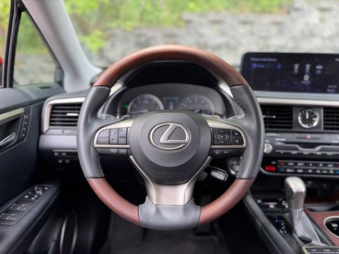 Used 2022 Lexus RX 350 FWD w/ Premium Package image 10