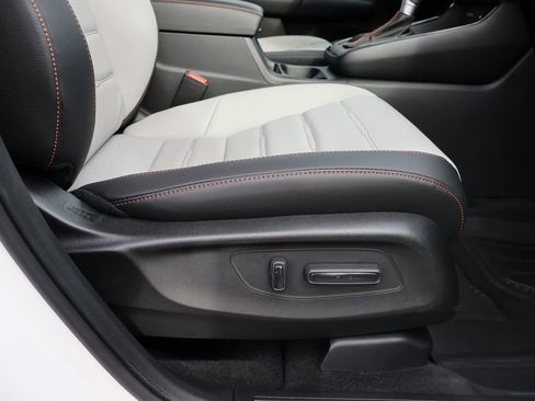 Certified 2026 Honda CR-V Sport Touring image 10