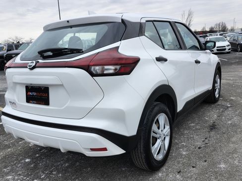 Used 2021 Nissan Kicks S image 15